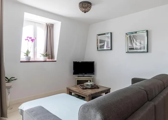 Mailys By Interhome * Arcachon